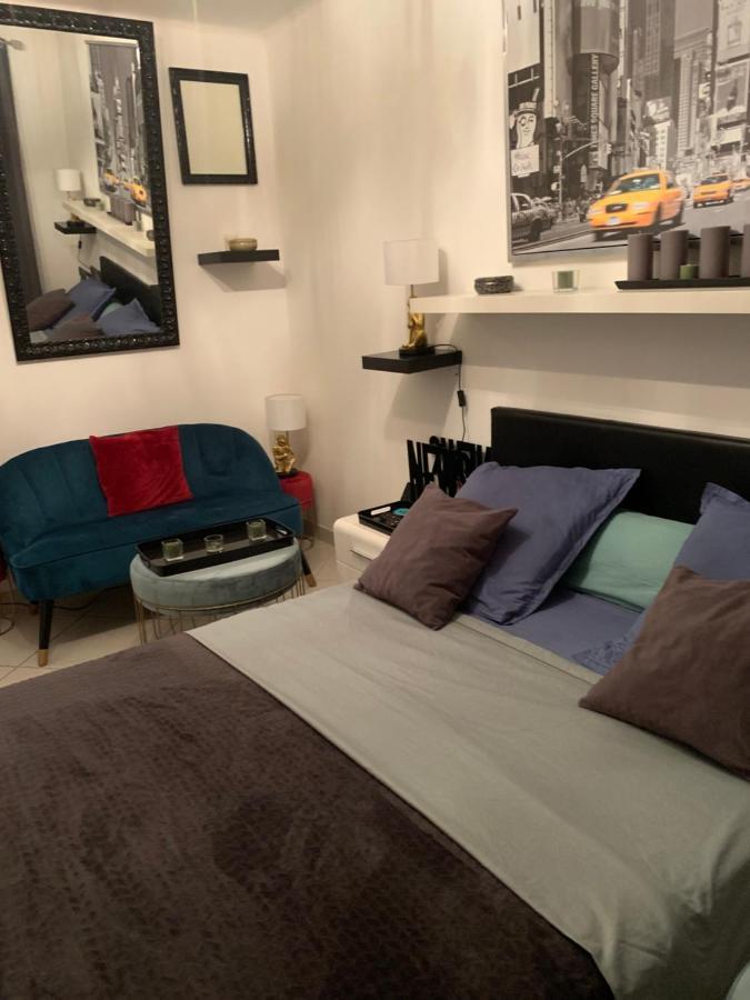 Chambre Dans Guest House Borrigo Mentone Esterno foto