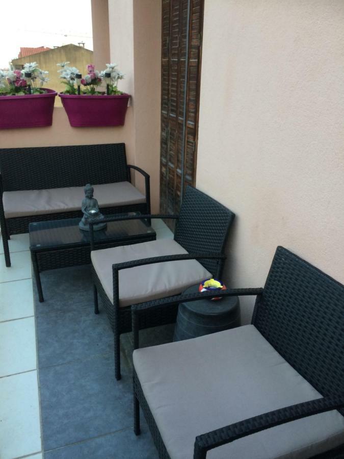 Chambre Dans Guest House Borrigo Mentone Esterno foto